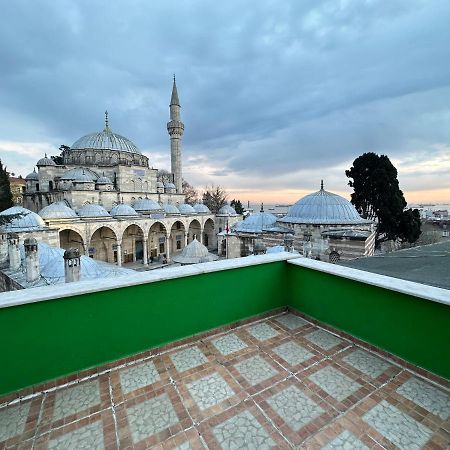 Nur Home Deniz Manzarali Istanbul Exterior photo