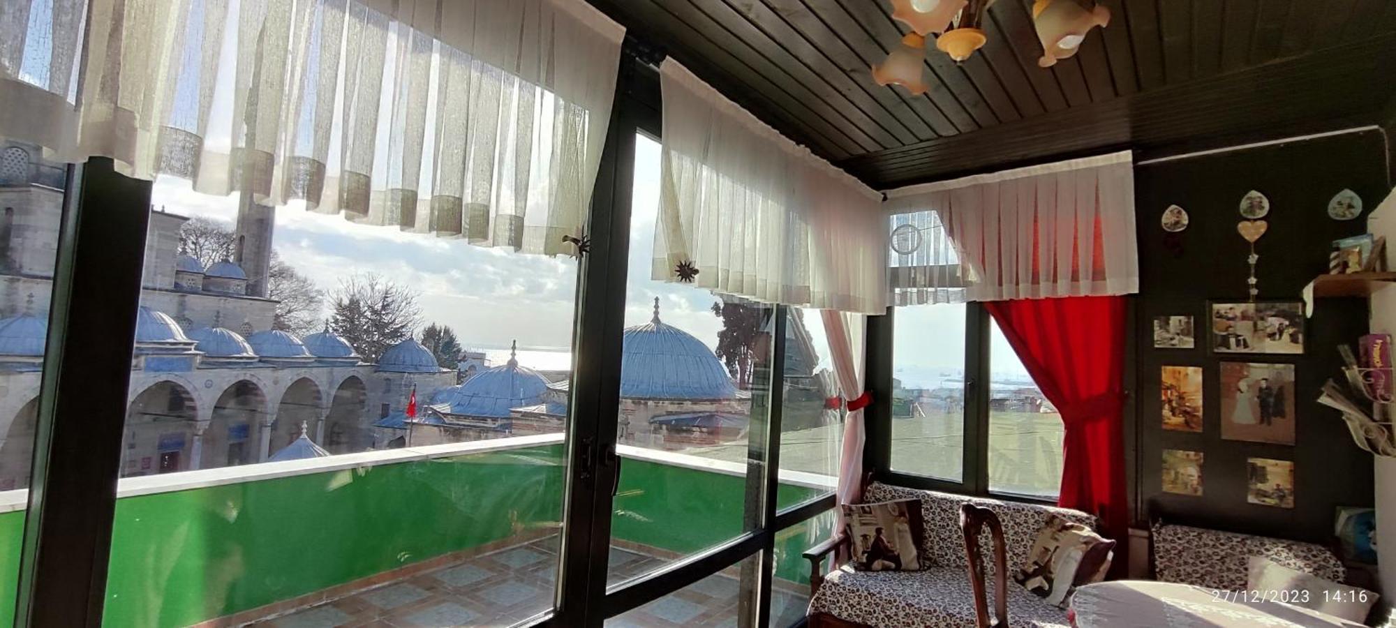 Nur Home Deniz Manzarali Istanbul Exterior photo